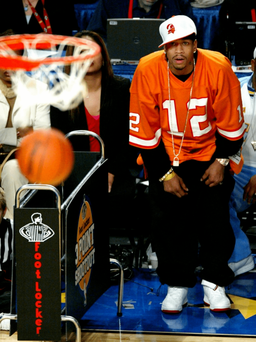 “目标是五块金牌！”深圳少年突遭截瘫一年后泳池夺金（深圳少年突遭截瘫一年后泳池夺金，立下五金目标）