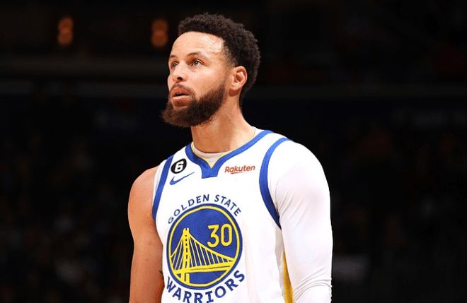 斯内德：穆帅对我而言就像父亲，贝尼特斯来国米的时机不对（斯内德：穆里尼奥对我如父，贝尼特斯接手国米时机不佳）