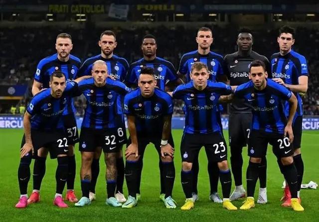 懂球译站 ｜ 英超想卫冕，为何这么难？（懂球译站 ｜ 英超卫冕为何如此艰难？）