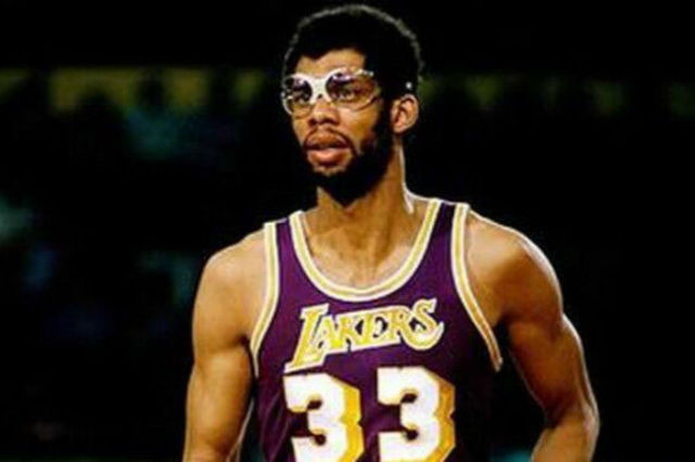 河南队主帅：国安是足协杯热门，但我们有义务去争夺冠军（河南队主帅：看好国安夺足协杯，我们仍将剑指冠军）