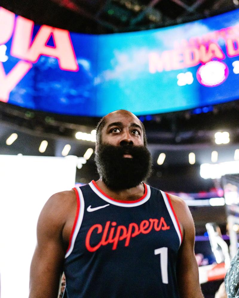 NBA交易市场最新动态：火箭完成签约,（NBA交易速递：火箭官宣完成签约）