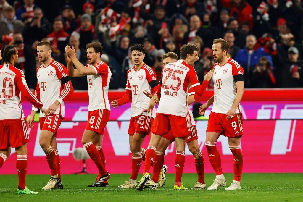 足协举办年度教练研修班，亚欧足球专家进行主题分享（足协召开年度教练研习会，亚欧足球专家带来专题分享）