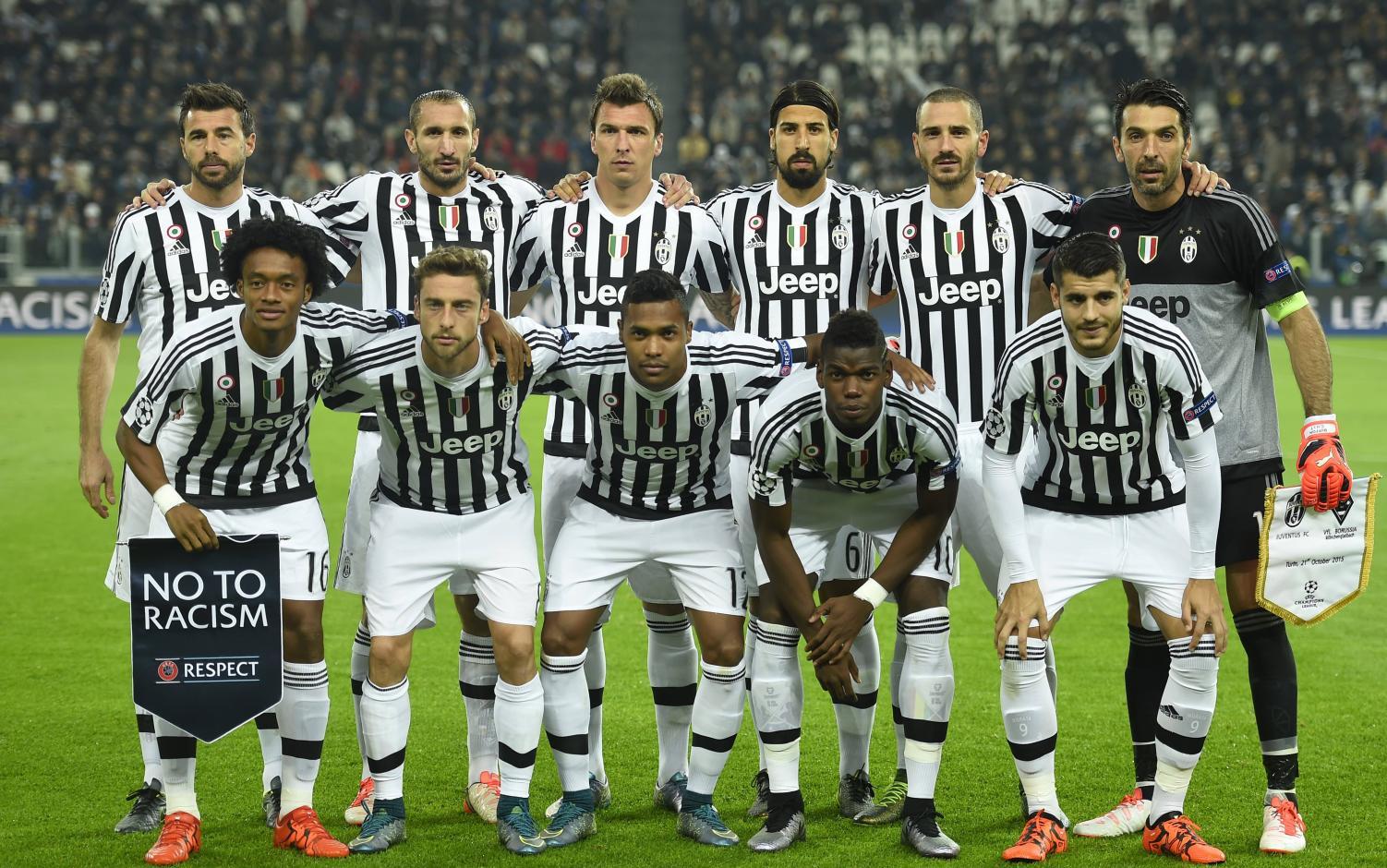 热闻｜达洛特破门，曼联1-1平西汉姆联反超利物浦升英超第八（快讯：达洛特建功，曼联1-1战平西汉姆，力压利物浦升至英超第八）