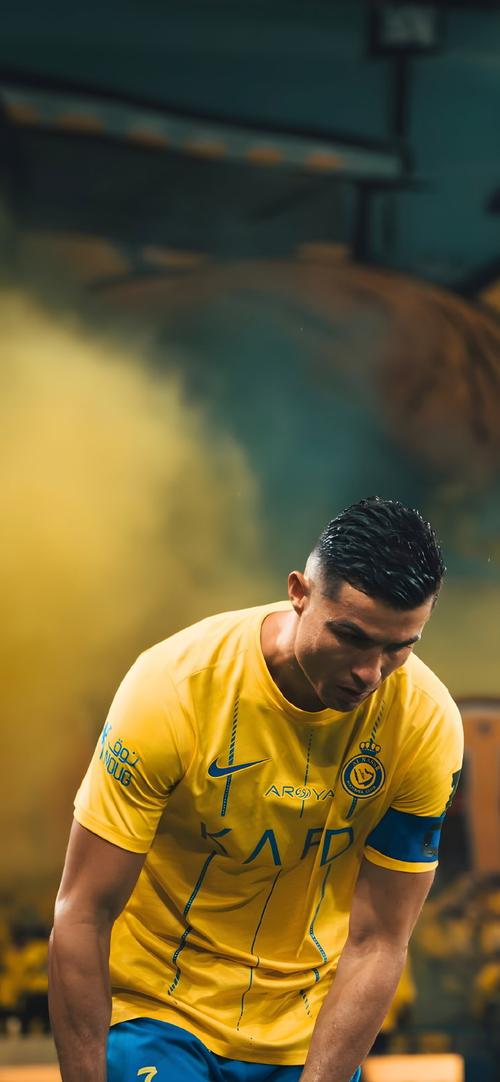 1-0，25岁索博斯洛伊发威：率队小胜亚美尼亚，仅差葡萄牙2分（索博斯洛伊25岁闪耀！率队1-0力克亚美尼亚，距葡萄牙仅差2分）