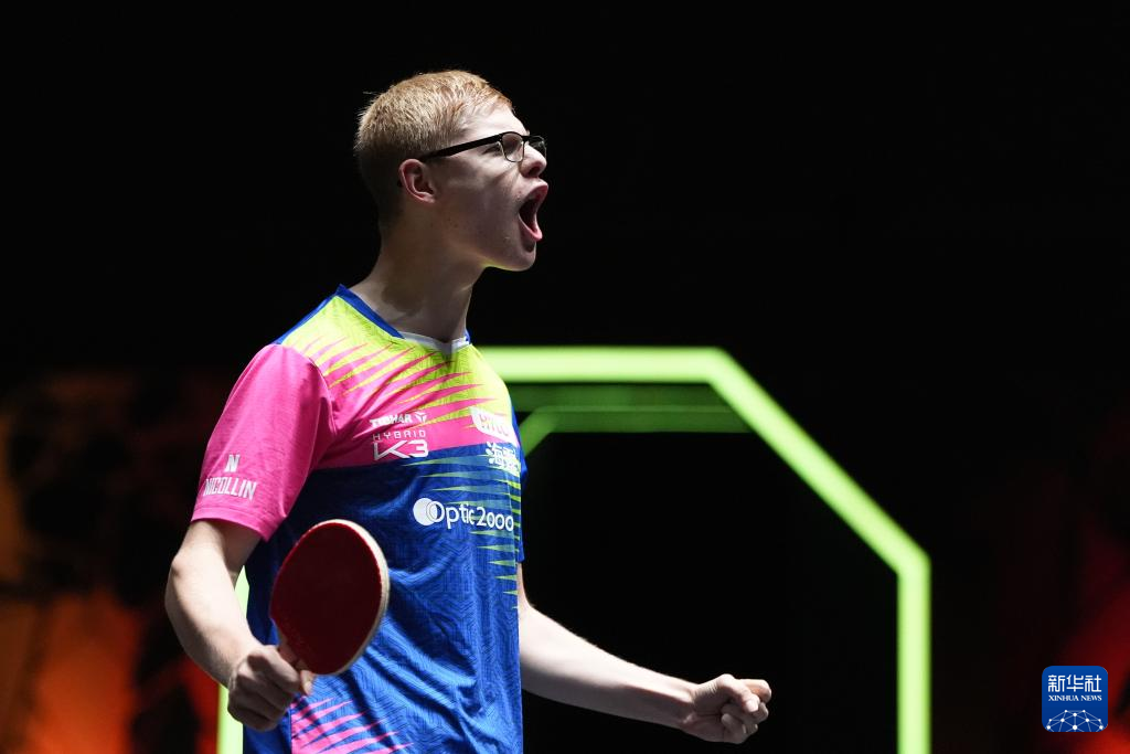 中获得了N 中获得了N