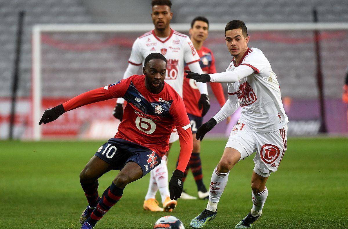 牢牢掌控比 牢牢掌控比